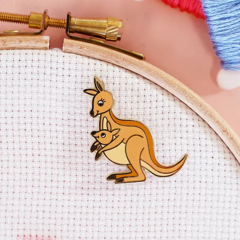 Magnetic Needle Minder | Kangaroo
