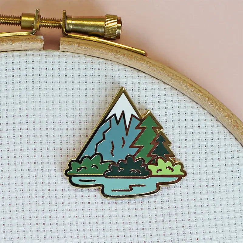 Magnetic Needle Minder | Mountain