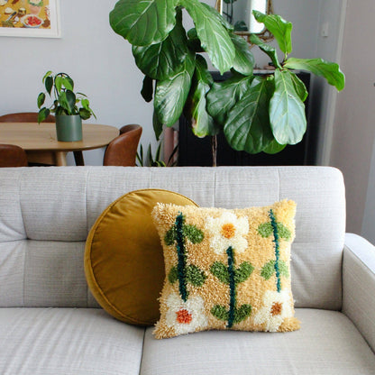 Pick of the Punch | Earthy | Latch Hook Cushion Kit