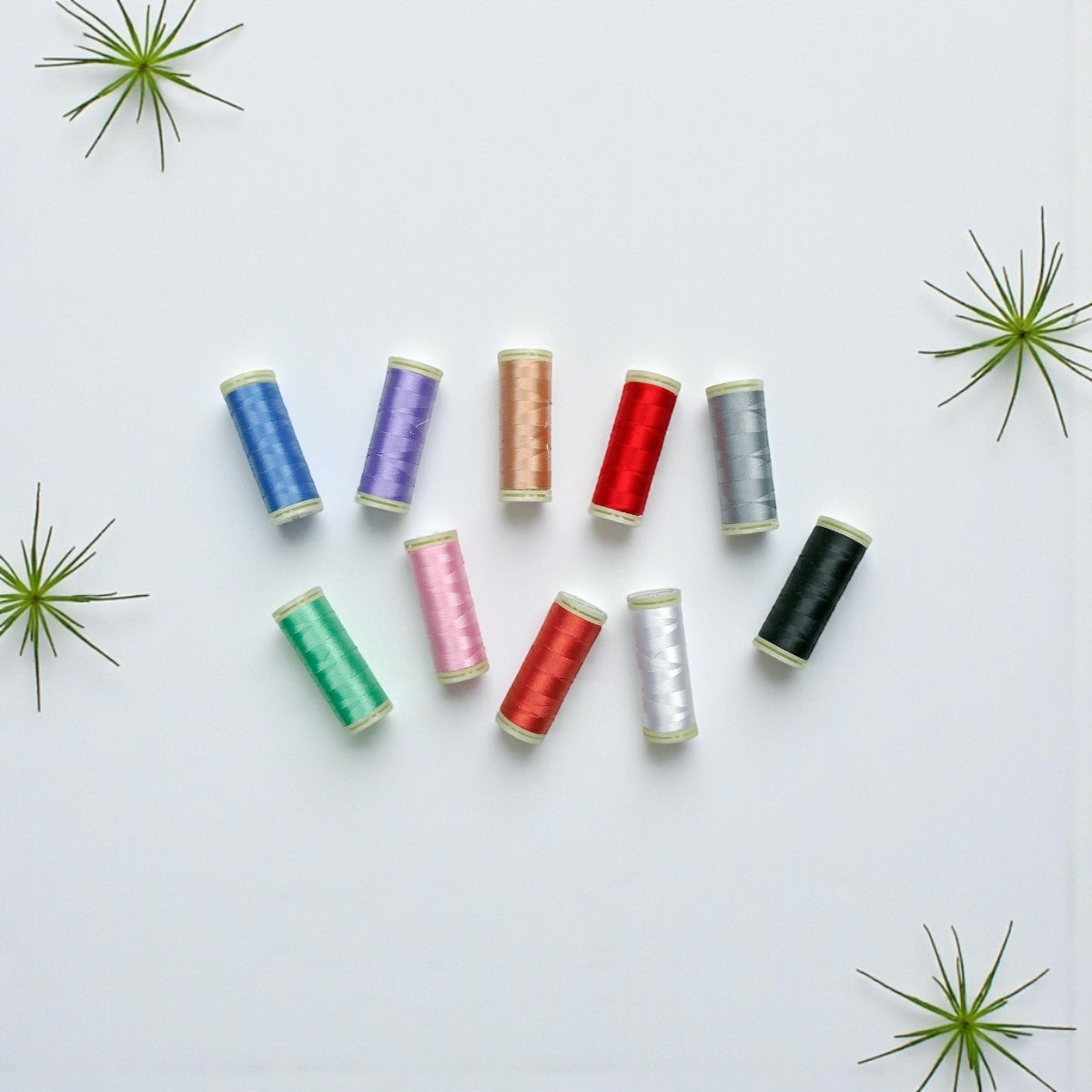 Sue Daley Wonderfil Thread Pack Favourites