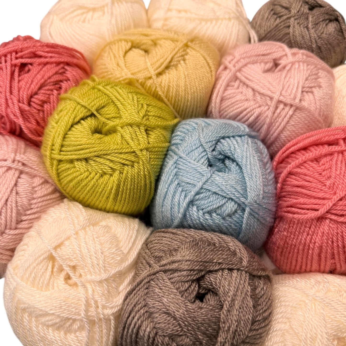 Gum Blossom Yarn Set