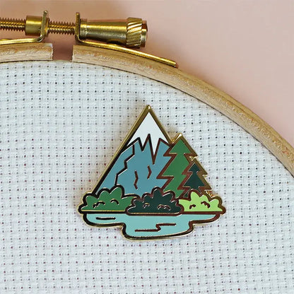 Magnetic Needle Minder | Mountain