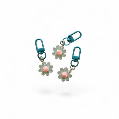 Pocket Daisy Keychain
