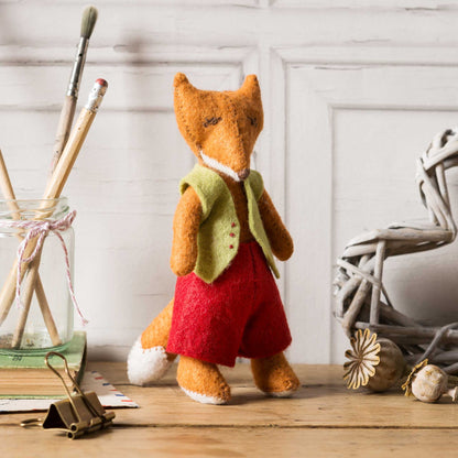 Fergus Fox Felt Craft Kit *PREORDER*