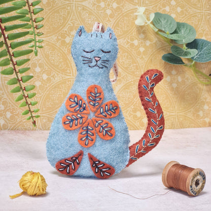 Folk Cat Felt Craft Kit