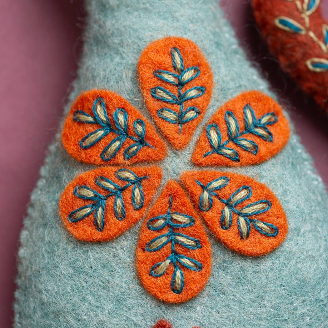 Folk Cat Felt Craft Kit