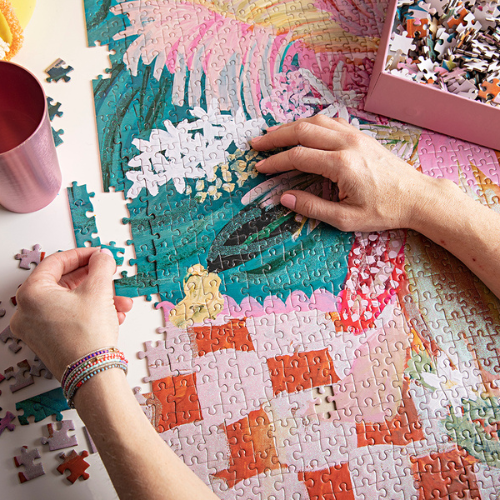 Gold Urn | 1000pc Puzzle