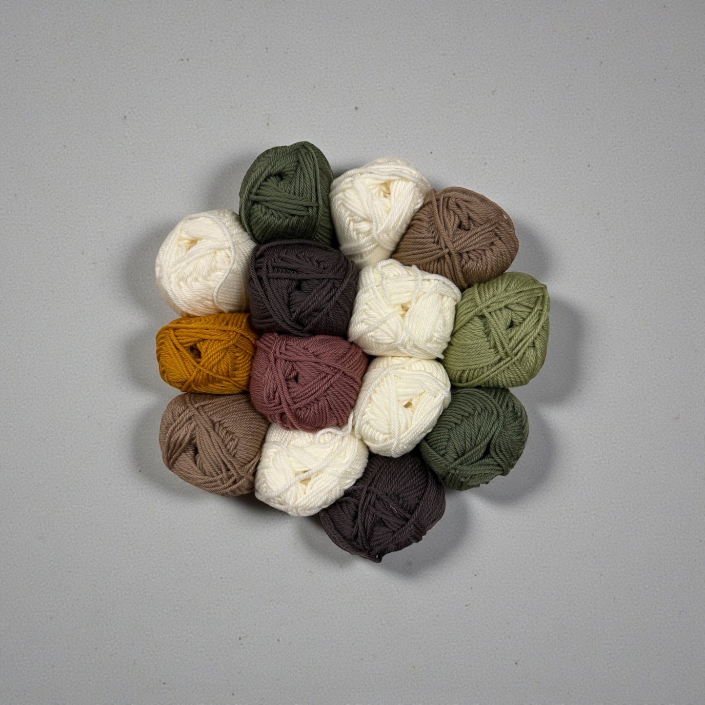 Gumleaf & Granite Wool Yarn Set
