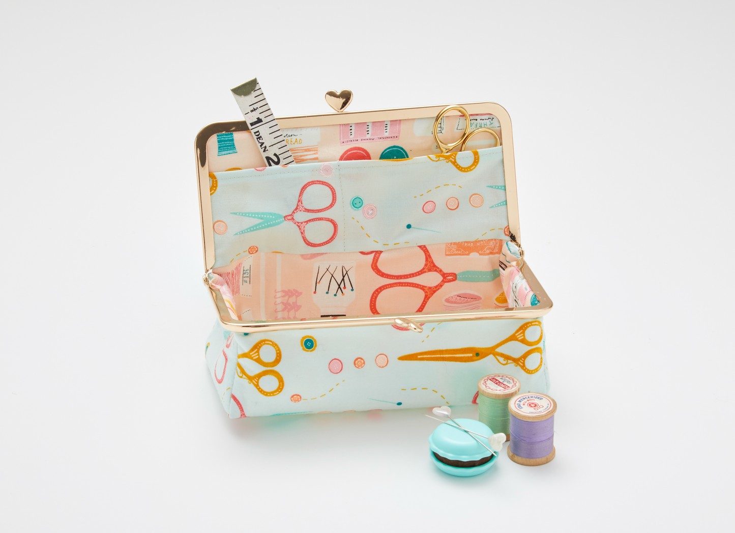 Heart Clasp Sewing Box Pattern & Hardware