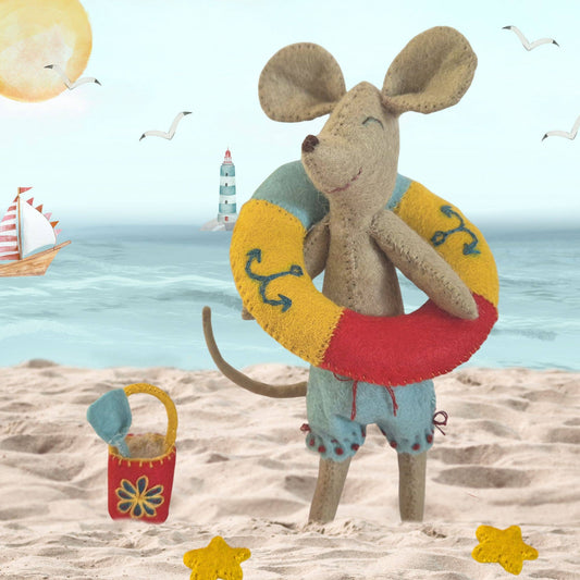 Little Mouse at the Seaside Felt Craft Kit