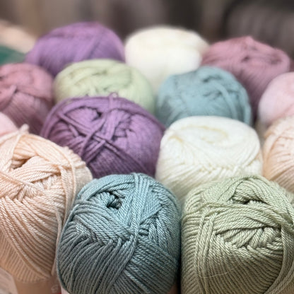 Mulberry Cottage Yarn Set