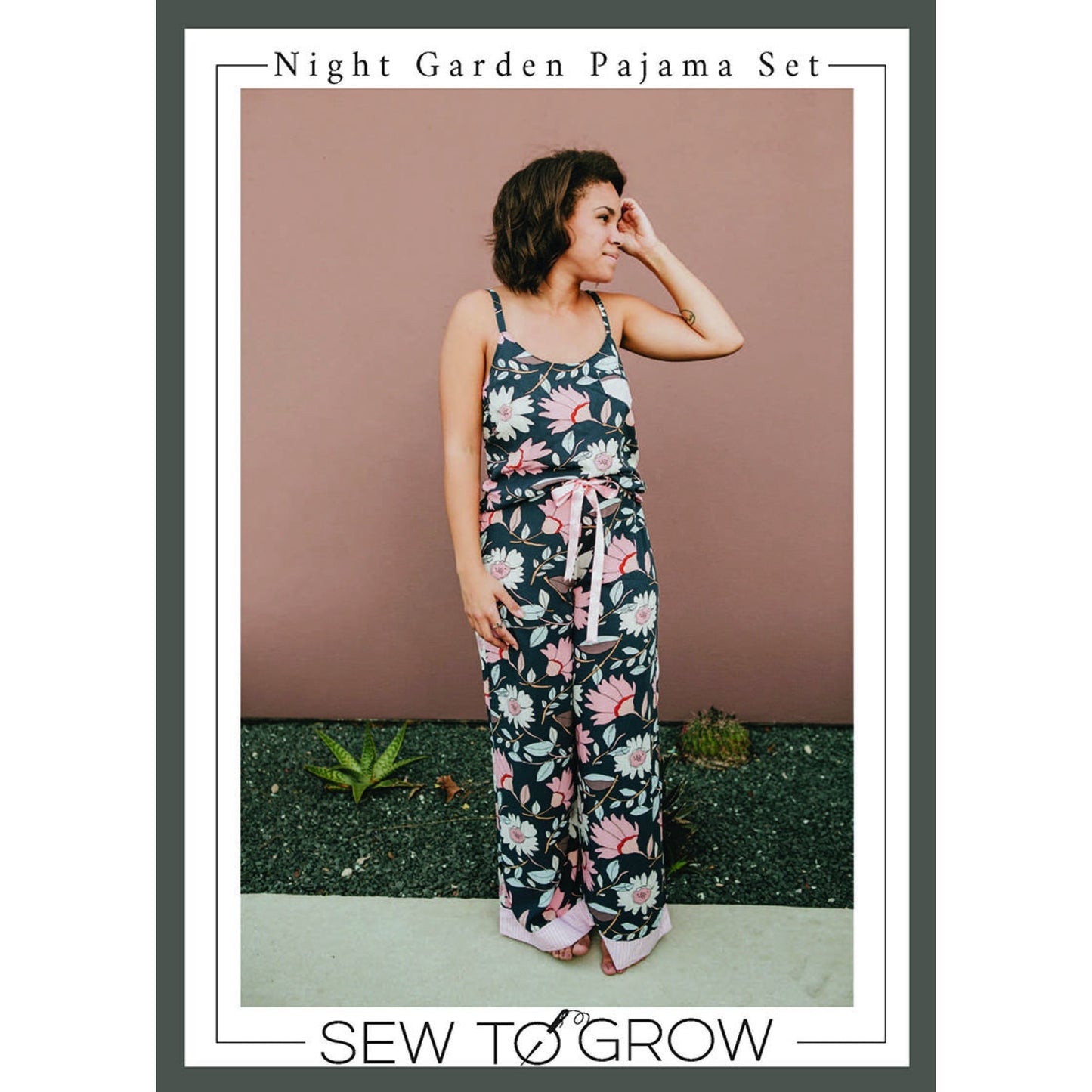 Night Garden Pajama Set Pattern