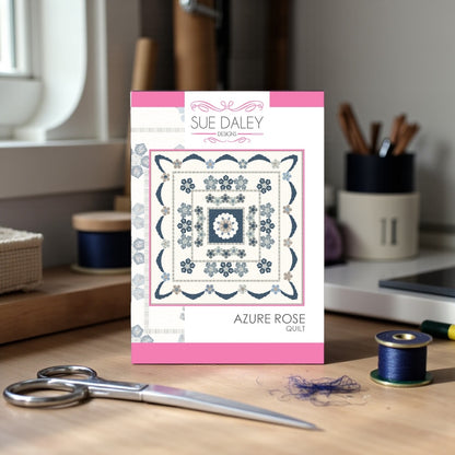 Azurblaue Rosendecke