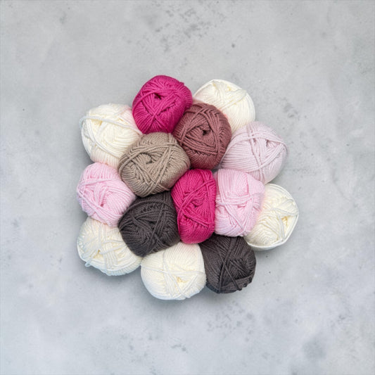Blushing Stone Wool Yarn set