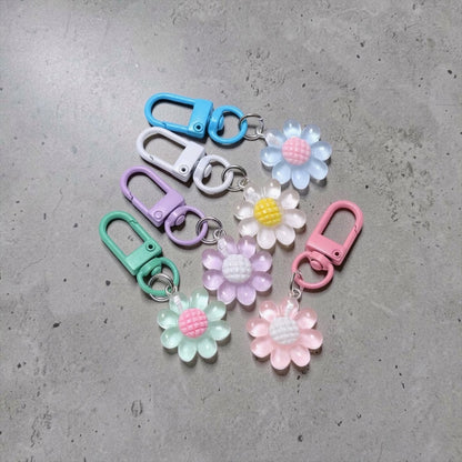 Pocket Daisy Keychain