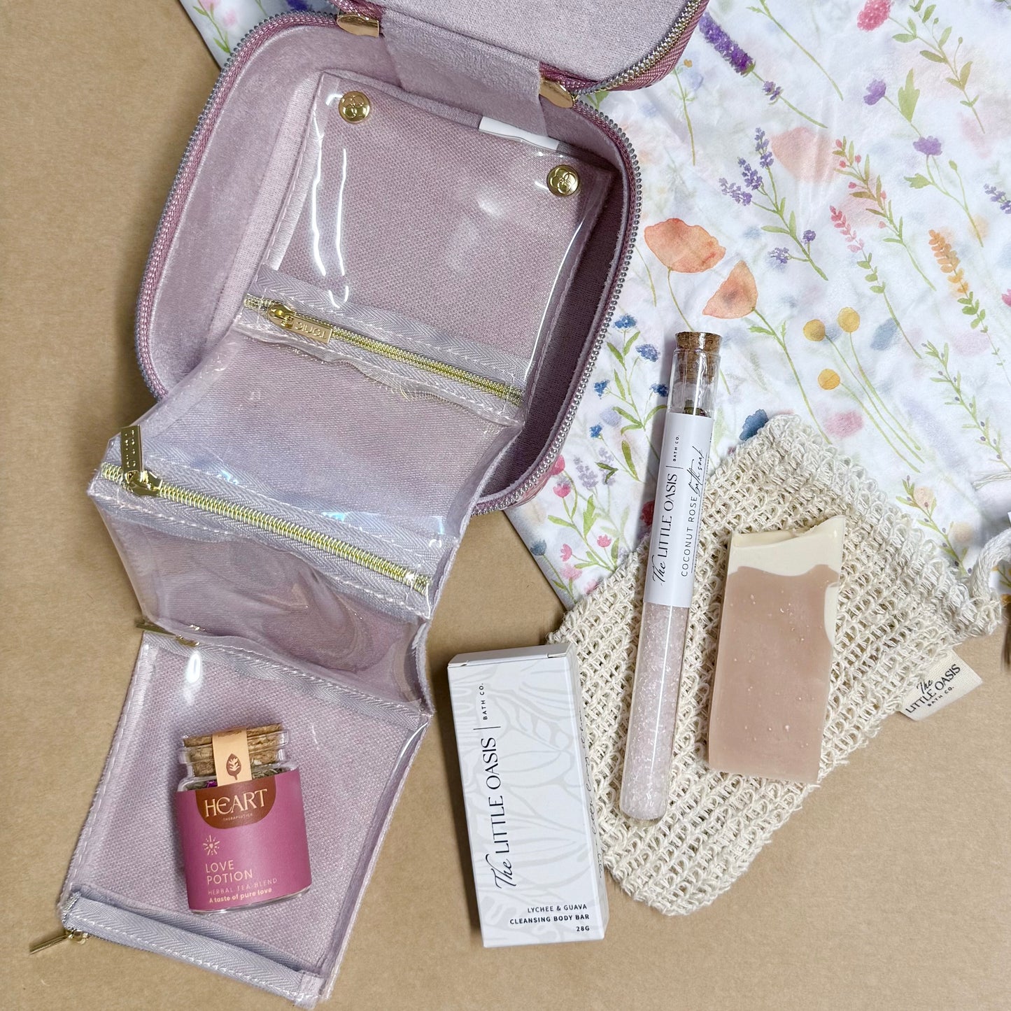 The Relax & Renew Sampler Set