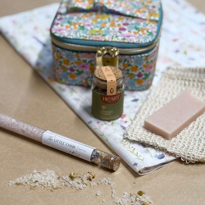 The Relax & Renew Sampler Set