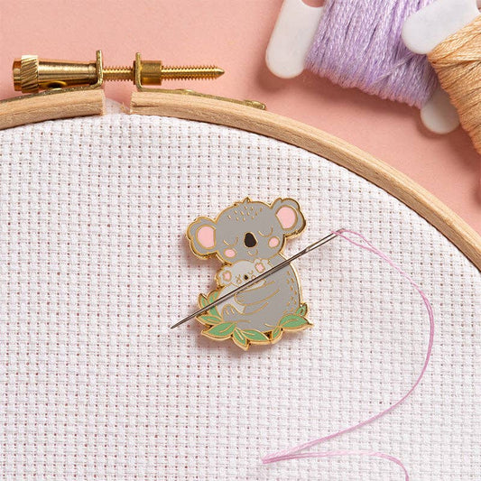 Magnetic Needle Minder | Koala