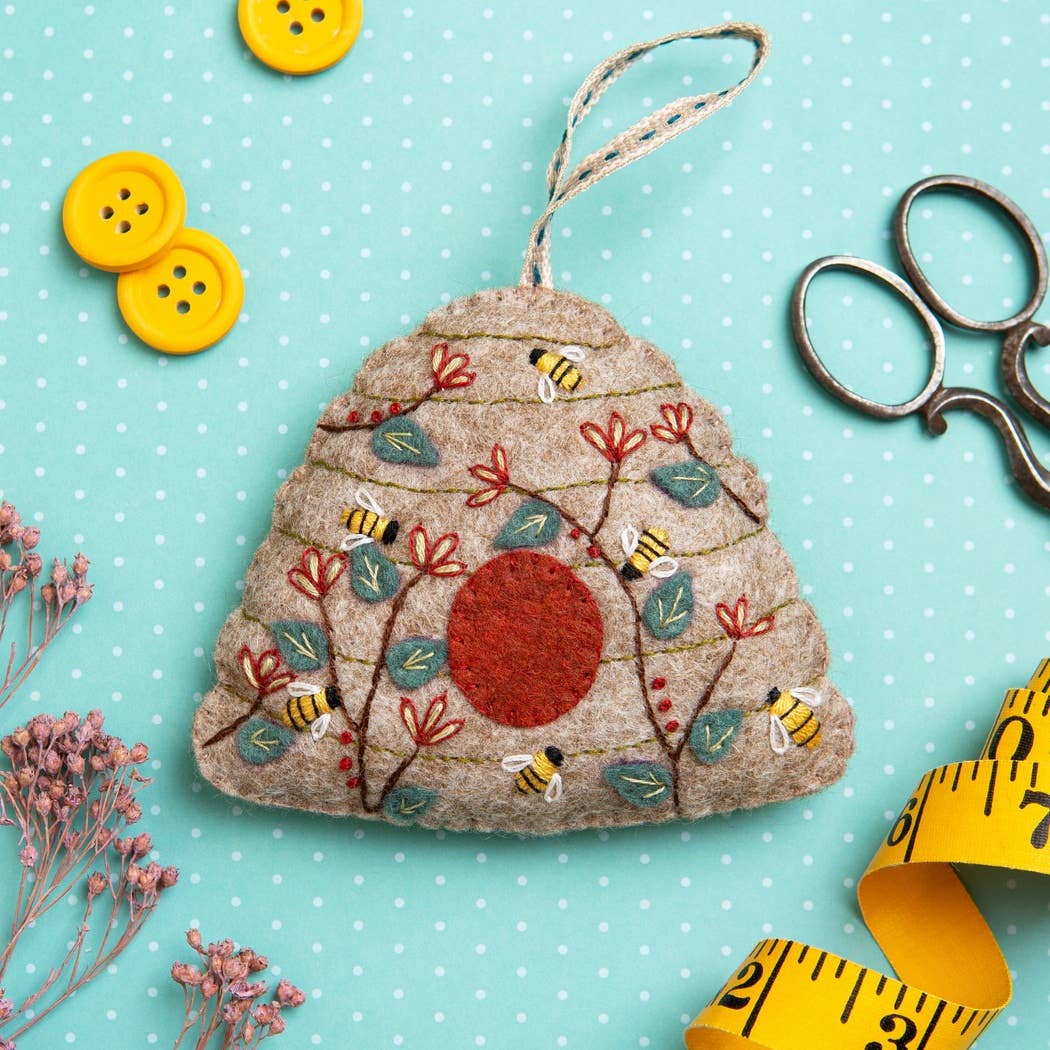 Beehive Felt Craft Kit *PREORDER*