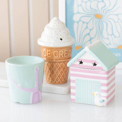 Wonder | Pastel Beach Hut | Oil Burner