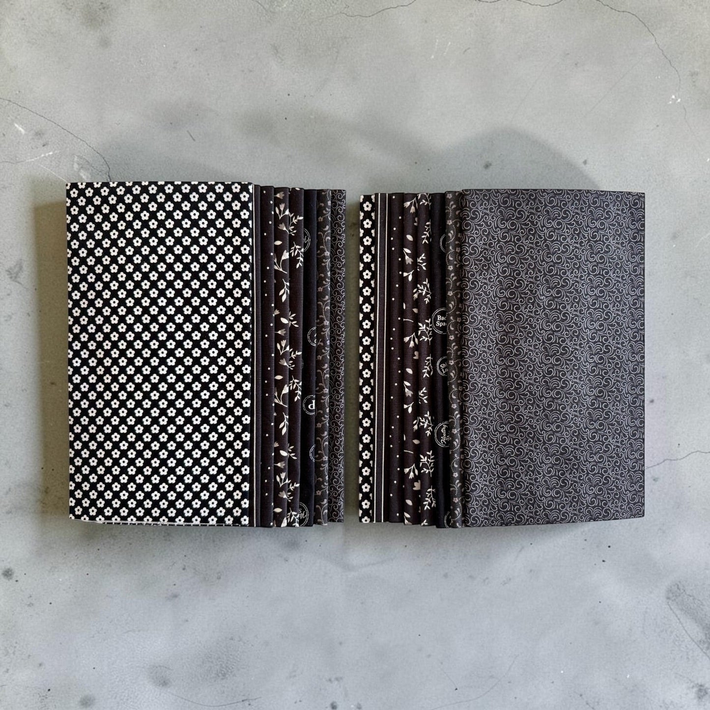 Patchwork with Busyfingers Classic Tuxedo fat eighth fabric pack featuring 8 assorted black and white cotton prints.