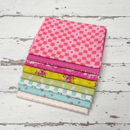 Patchwork with Busyfingers Juicy Burst 8pc cotton fabric bundle featuring vibrant floral and checkered prints.
