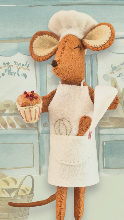 Little Mouse, the Baker Felt Craft Kit