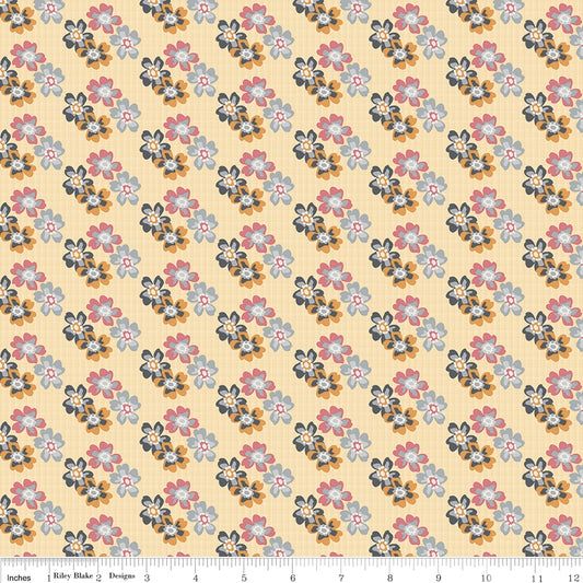 Floral Hues Yellow Floral Bouquet